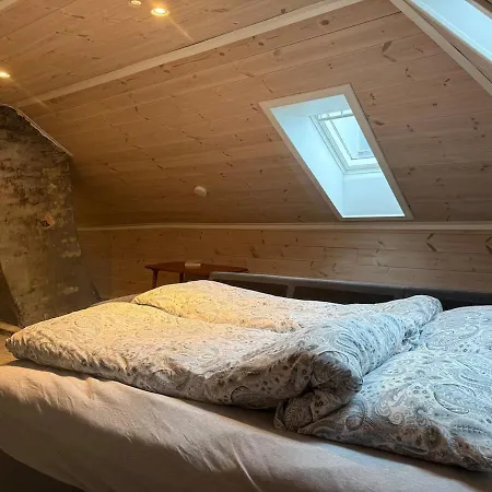 Apartmán Newly Renovated Downtown In The Old Town Of *